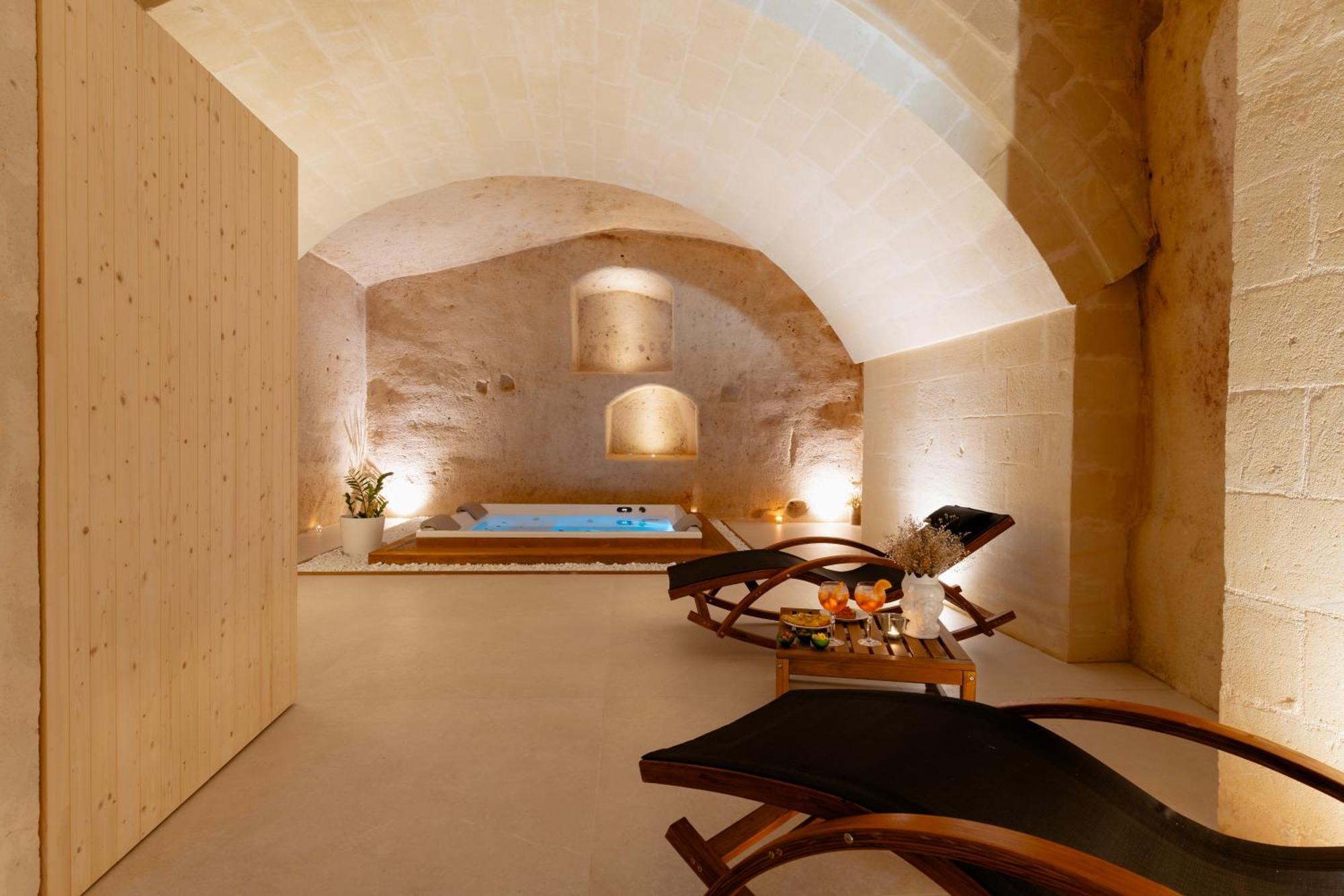 Endea Suite Rooms & Lounge Spa 마테라 외부 사진
